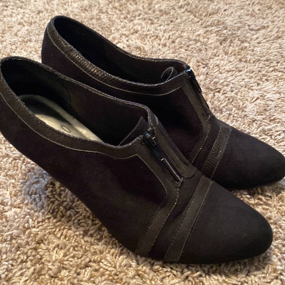 Impo Sz 9M Sexy Triumph Black Suede Heeled Bootie Boots - Picture 4 of 7